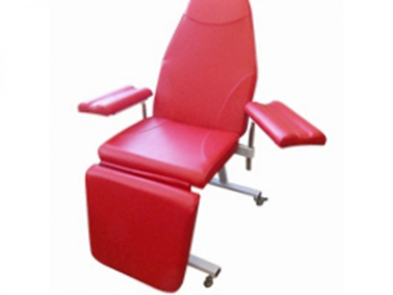 Кресло донора  к-02дн для забора крови в процедурный кабинет с широкими подлокотниками - цвет Красный